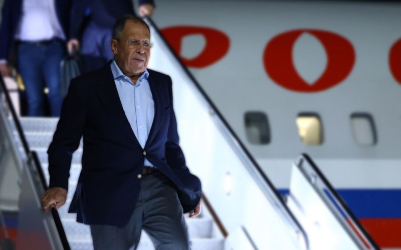 Lavrov Şimali Koreyaya getdi
