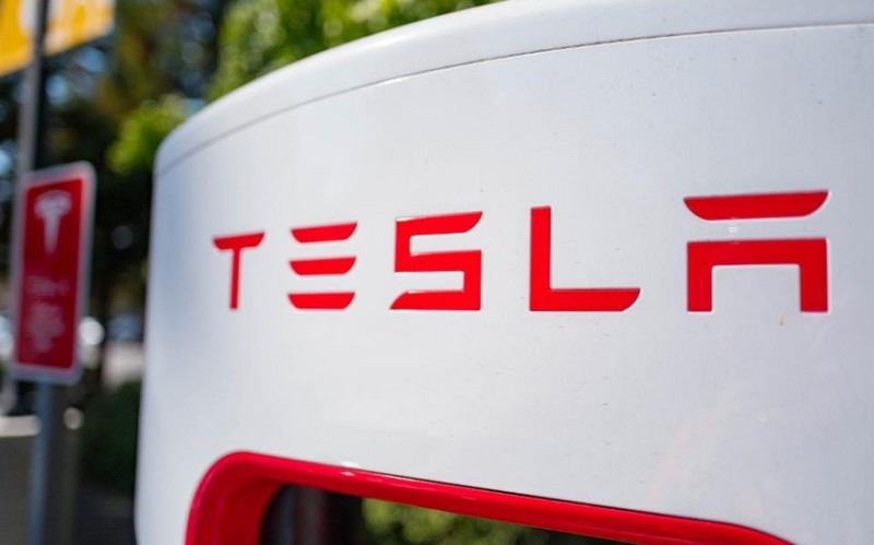 “Tesla” Hindistanda ilk sərgi salonunu gələn həftə açacaq