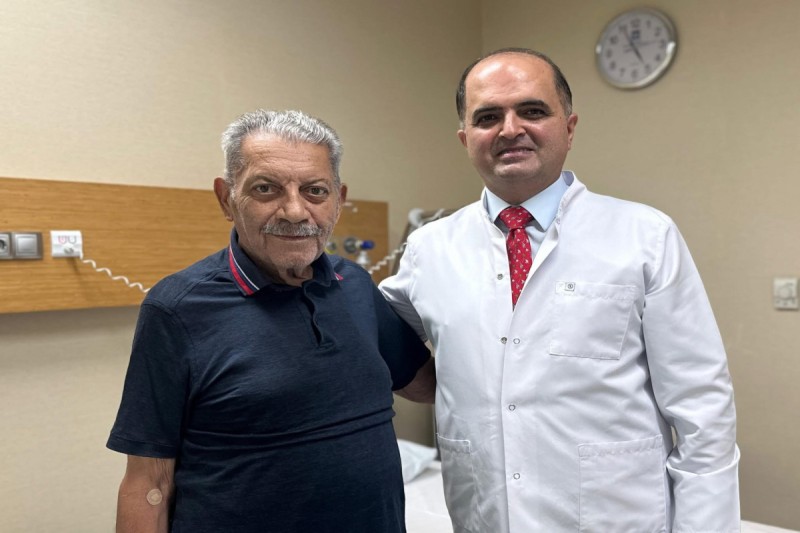 Xalq artisti Zaur Rzayev xəstəxanaya yerləşdirilib