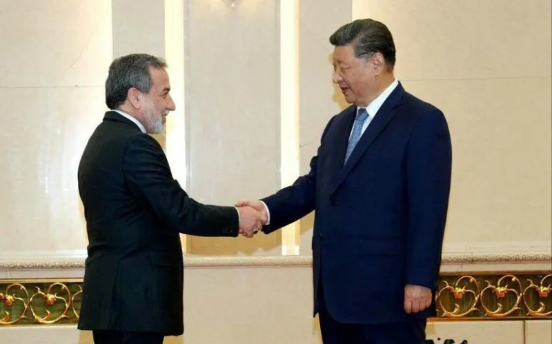 İran XİN rəhbəri Çin lideri ilə görüşdü