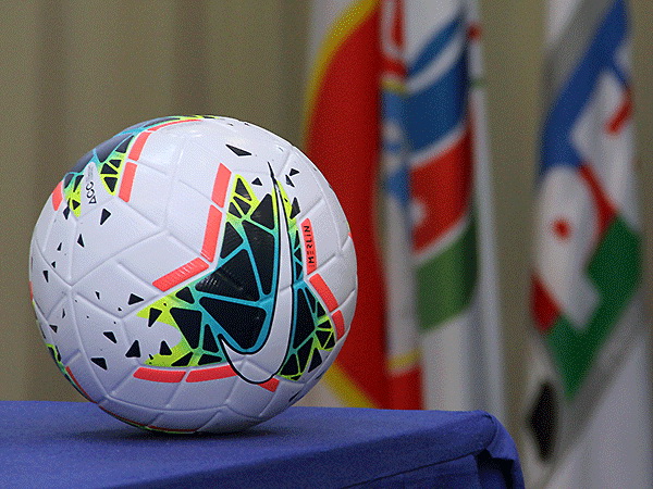 “Neftçi” Venesuela millisinin futbolçusunu transfer edib