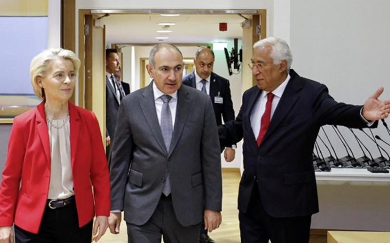 KİV: Paşinyan Rusiyanın regiondan çıxarılması öhdəliyini götürüb