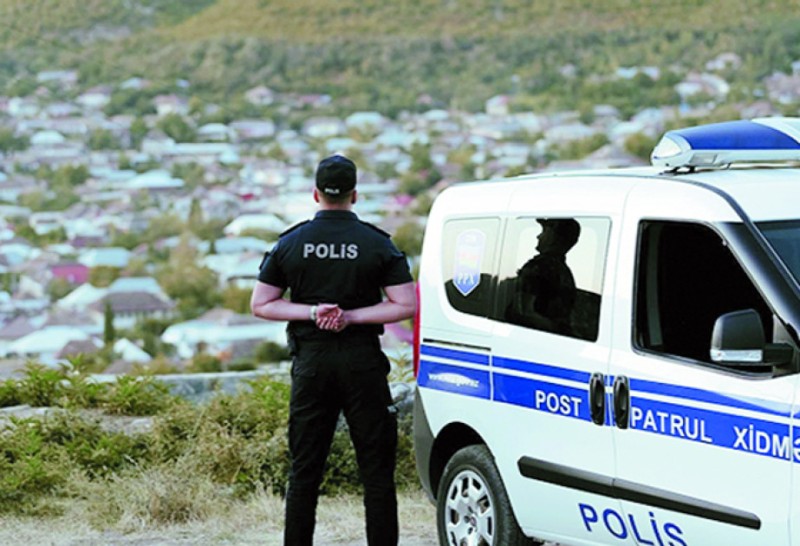 Polis sahilyanı ərazilərdə ətraf mühitin qorunmasına nəzarəti gücləndirib