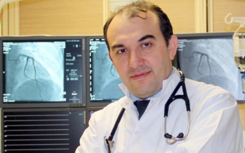 Mərkəzi Klinikanın həkimi əməliyyat etdiyi xəstəyə baxmadı: Pasiyent VƏFAT ETDİ