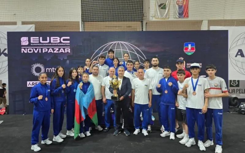 Daha bir boksçumuz Avropa birinciliyində medal qazanıb