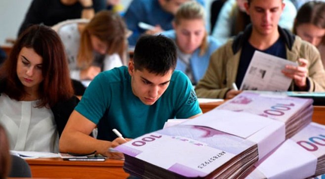 Universitetlərdə təhsil haqqı artırılır? - SORĞU