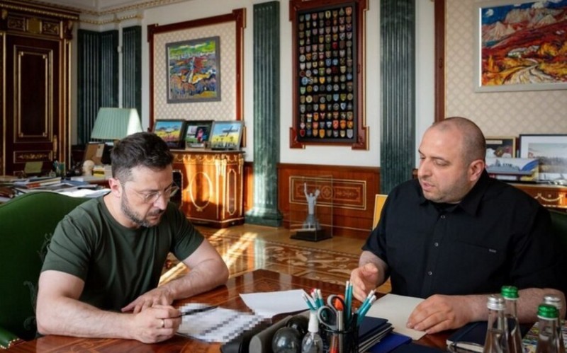 Zelenski Umerova Rusiya ilə danışıqlar prosesini aktivləşdirməyi tapşırıb