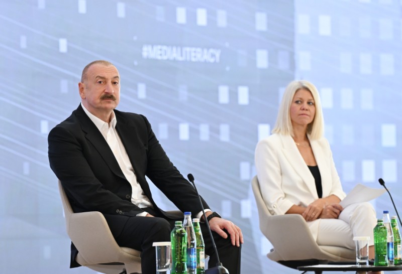 Prezident: Fransa ilə Yeni Kaledoniya arasında baş verən hadisə tarixi presedentdir