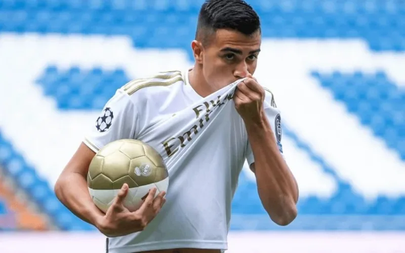 "Real" futbolçusu ilə yollarını ayırmağa hazırlaşır