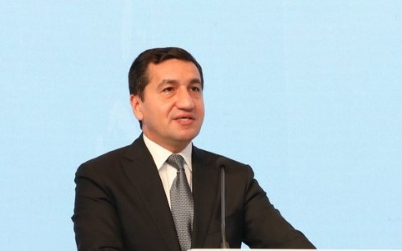 Hikmət Hacıyev: Azərbaycan cəmiyyəti media savadlılığı məsələsində KİV ilə aktiv işləyir