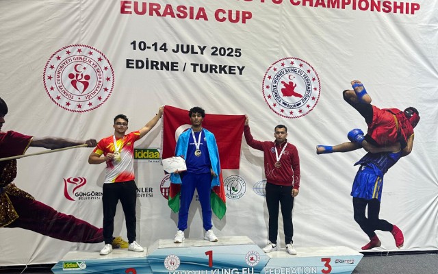 İdmançımız Türkiyədə qızıl medal qazandı