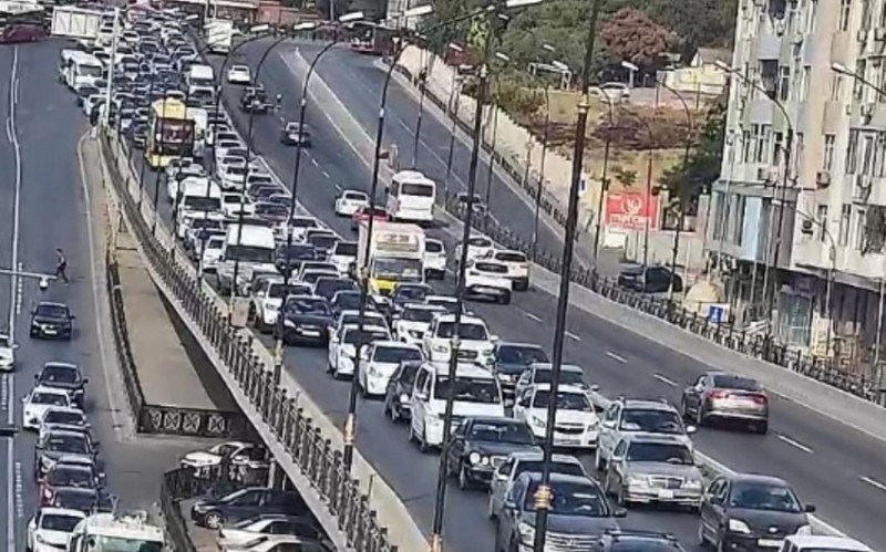 Həftənin ilk günü hansı yollar tıxacdır? - SİYAHI