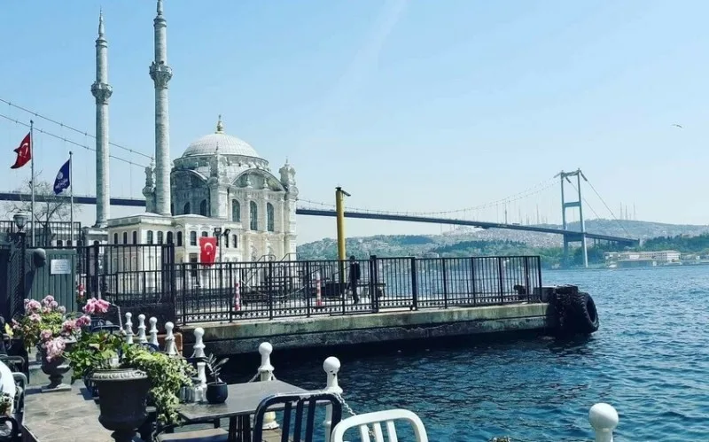 Putin və Zelenskinin mümkün görüşünü müzakirə etməyi planlaşdırır