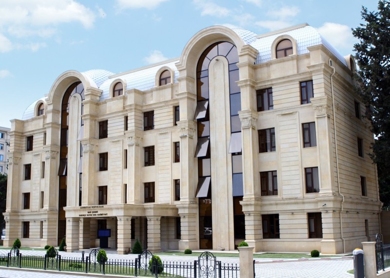 Sabunçu RİH-dən küçə itləri problemi ilə bağlı AÇIQLAMA