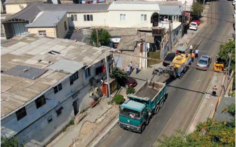 Bakıda Eldar Babayev küçəsi təmir olunur
