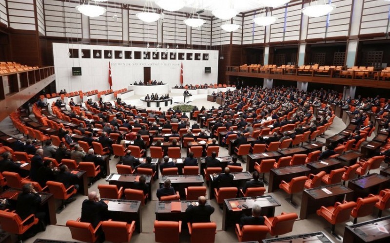 Türkiyə parlamentində Terrorsuz Türkiyə Komissiyası yaradılır