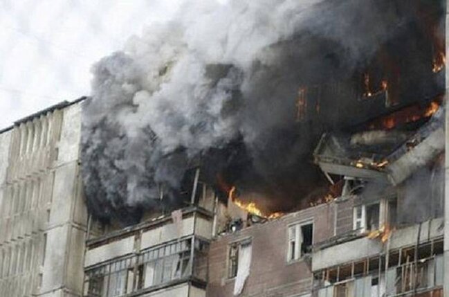 Rusiyada binada güclü partlayış baş verib, 4 nəfər ölüb