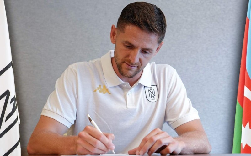 “Neftçi” Bosniya və Herseqovina millisinin qapıçısını transfer edib