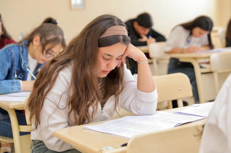 Keçid ballarının necə formalaşacağına proqnoz vermək mümkün deyil