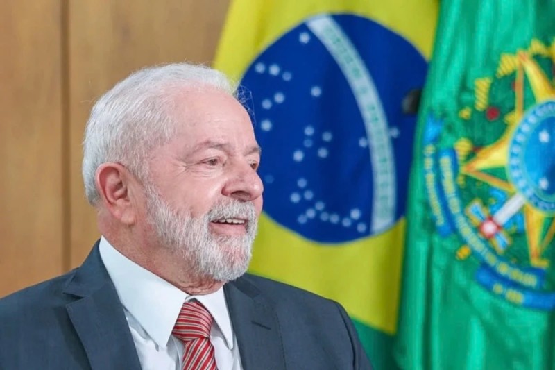 Braziliya prezidenti: Tramp suverenliyimizi heçə sayır