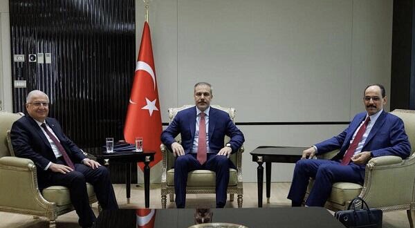 Gülər, Fidan və Kalın arasında görüş: təfərrüat açıqlanmır