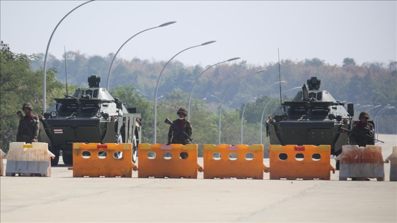 Myanmada seçkilər ərəfəsində fövqəladə vəziyyəti ləğv etdi