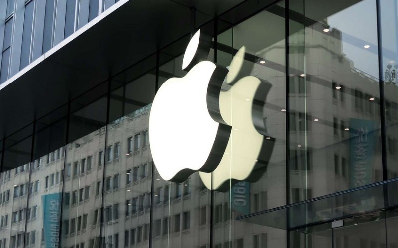 KİV: Trampın tarifləri Apple şirkətinə təxminən 2 milyard dollara başa gələ bilər