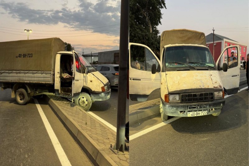 Sürücü sükan arxasında öldü, avtomobil qəzaya düşdü