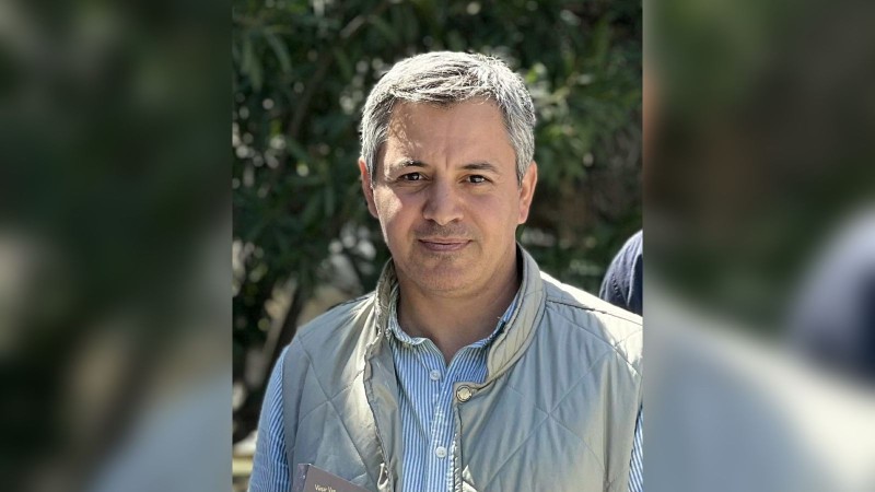 Aqşin Yenisey: Ancaq soyunanlar deyir ki, geyim əxlaq göstəricisi deyil - MÜSAHİBƏ