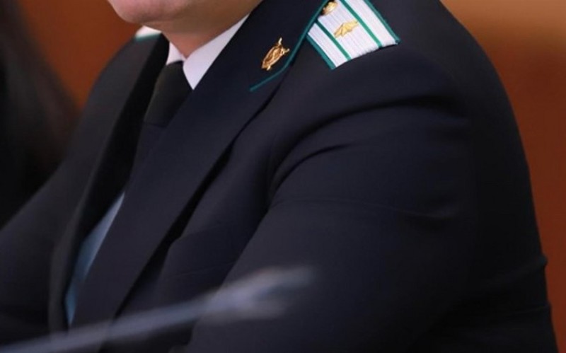 Prezident yaş həddi ilə bağlı qanunu imzaladı