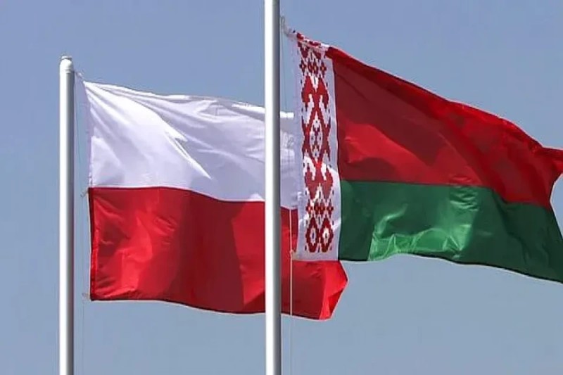 Belarus Polşaya nota verdi