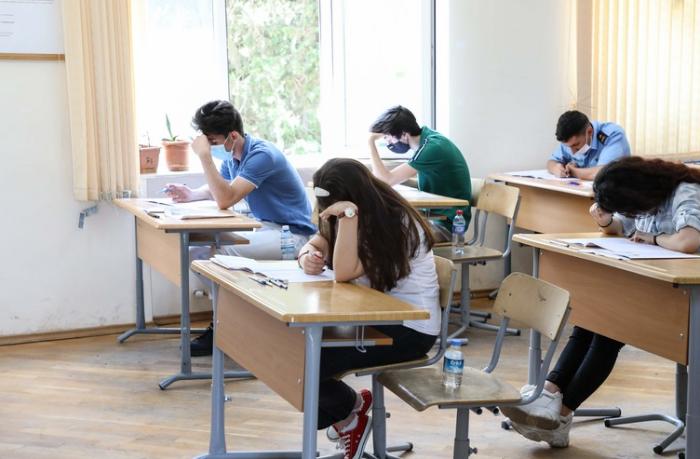 Kolleclərə qəbulun nəticələri açıqlandı