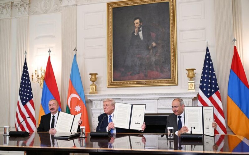 İlham Əliyev sosial media hesabında Vaşinqton görüşü ilə bağlı paylaşım etdi - FOTO