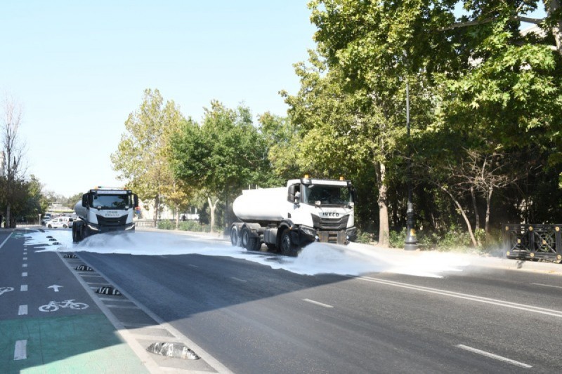 Bu gün Bakının 548 küçəsi yuyulub