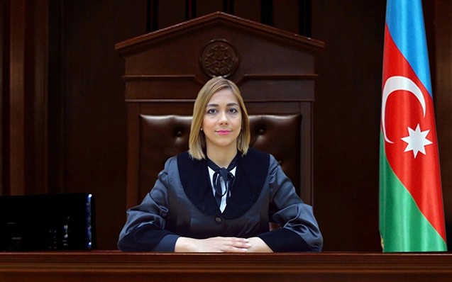 Bu hakimin fəaliyyətinə xitam verildi - FOTO