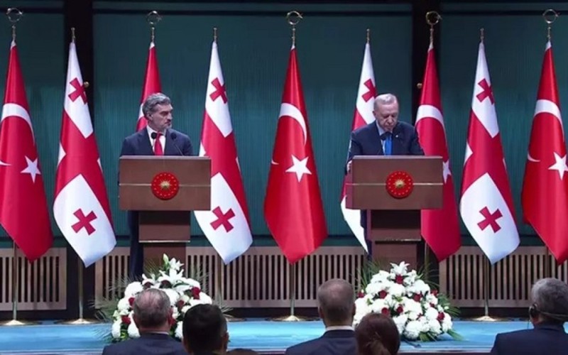 Ərdoğan: Azərbaycan və Gürcüstanla birlikdə regional təhlükəsizliyə töhfə verməkdəyik - YENİLƏNİB