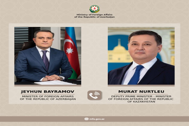 Bayramovla qazaxıstanlı həmkarı arasında telefon danışığı olub