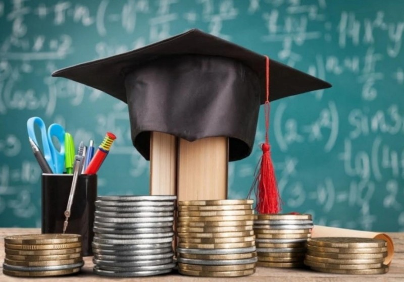 Bu universitetdə təhsil haqqı 2 min manat artırıldı