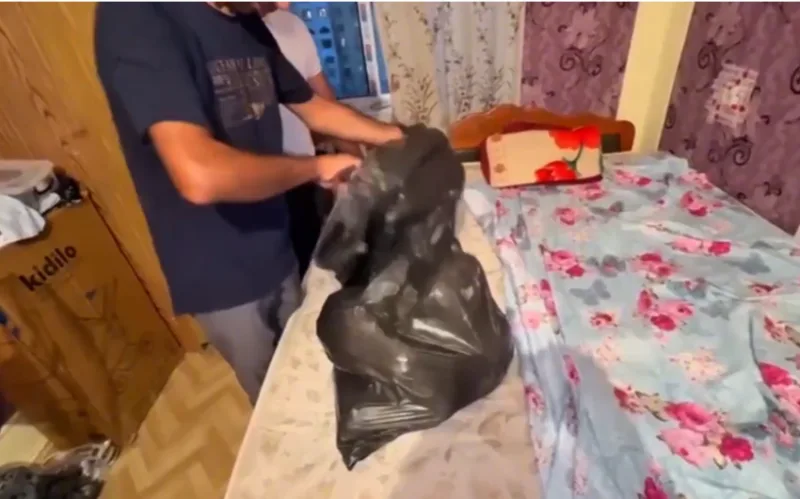 Narkokuryerlikdə şübhəli bilinən iki qardaş həbs edildi