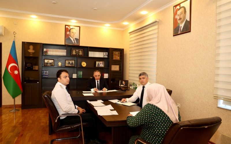 Kamran Əliyev Xaçmaz rayonunda vətəndaşları qəbul edib