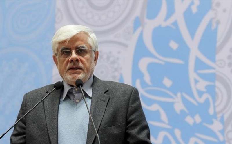 Tehran Bakı və İrəvan arasında sülh sazişinin paraflanmasını alqışlayır