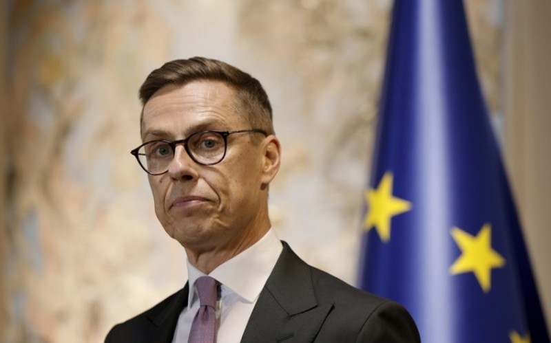 “Politico”: Finlandiya Prezidenti Tramp-Zelenski görüşünə qatıla bilər