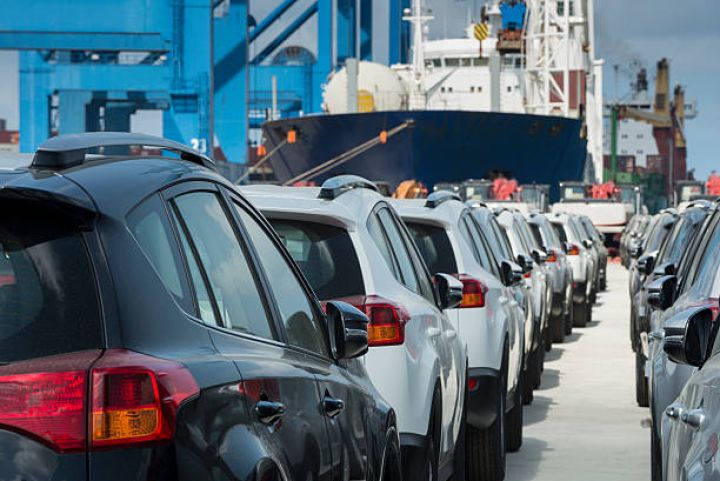 Azərbaycan avtomobil idxalına xərcini 1,2 milyard dollara çatdırıb