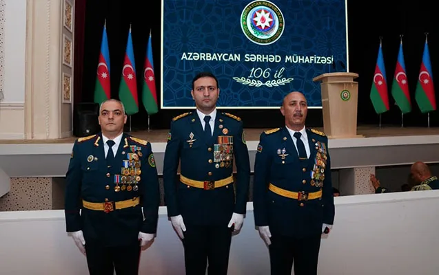 Generalların yeni rütbədə ilk FOTOLARI