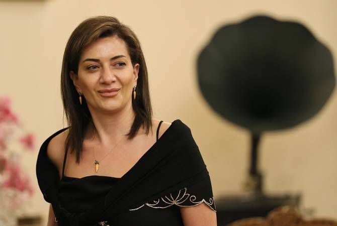 Rusiya Akopyan qarşı kampaniyada BU JURNALİSTLƏRİN adından istifadə edib
