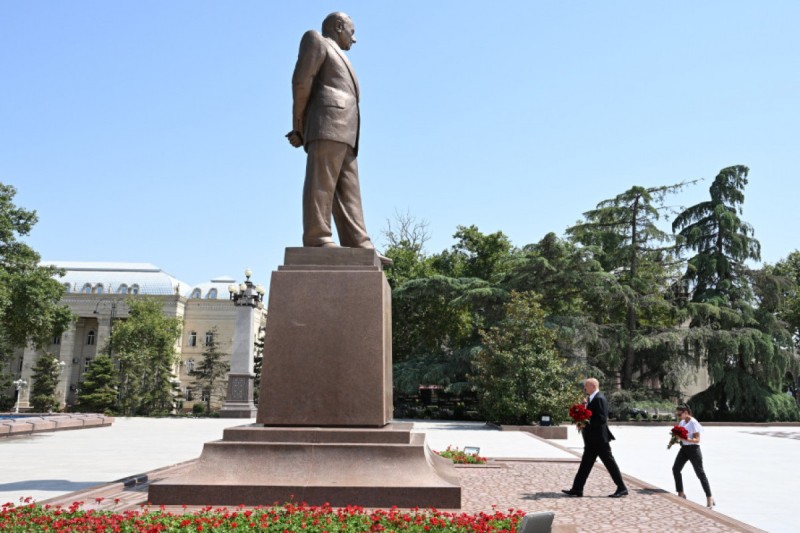 Prezident və xanımı Gəncədə - FOTOLAR - YENİLƏNİB