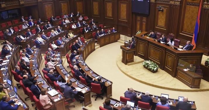 Ermənistan rəsmisi: Növbədənkənar parlament seçkiləri keçirməyi planlaşdırmırıq