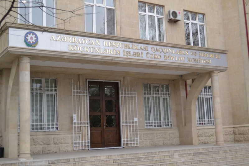 Dövlət Komitəsi: Səs yazısı yayılmış keçmiş məcburi köçkünə boş mənzil təklif edilib