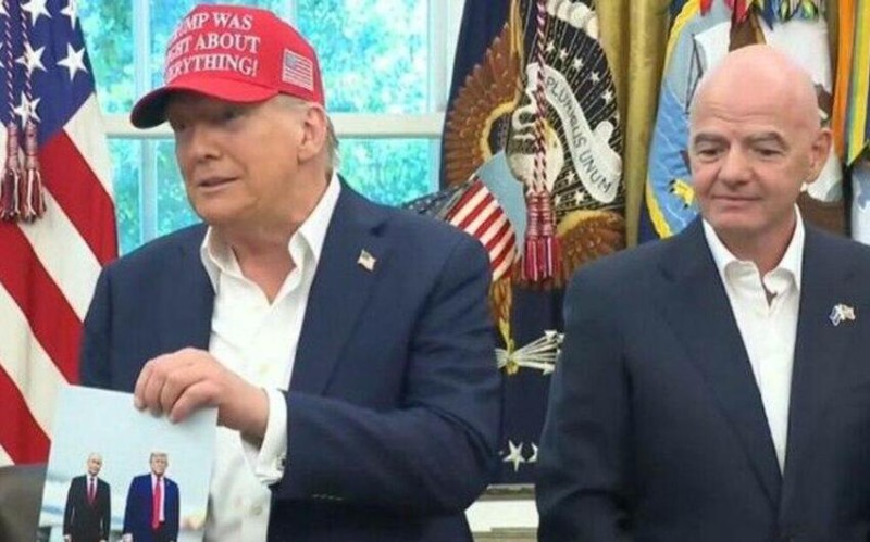 Tramp Putinin hədiyyəsini bəyəndi