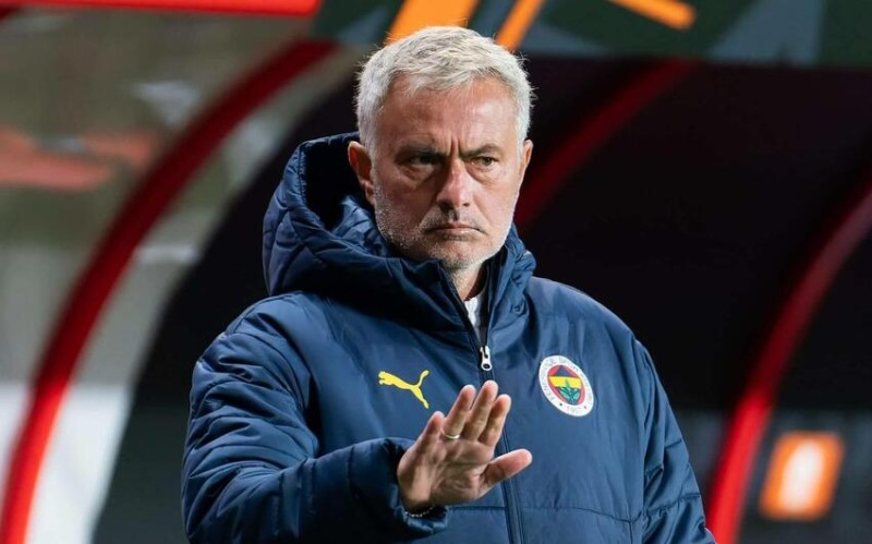 Mourinyo Fənərbağçadan ayrıla bilər